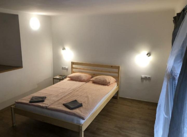 Apartman Vorosmarty Appartement Boedapest Buitenkant foto