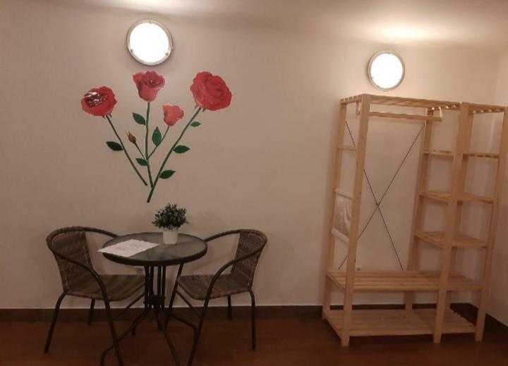 Apartman Vorosmarty Appartement Boedapest Buitenkant foto