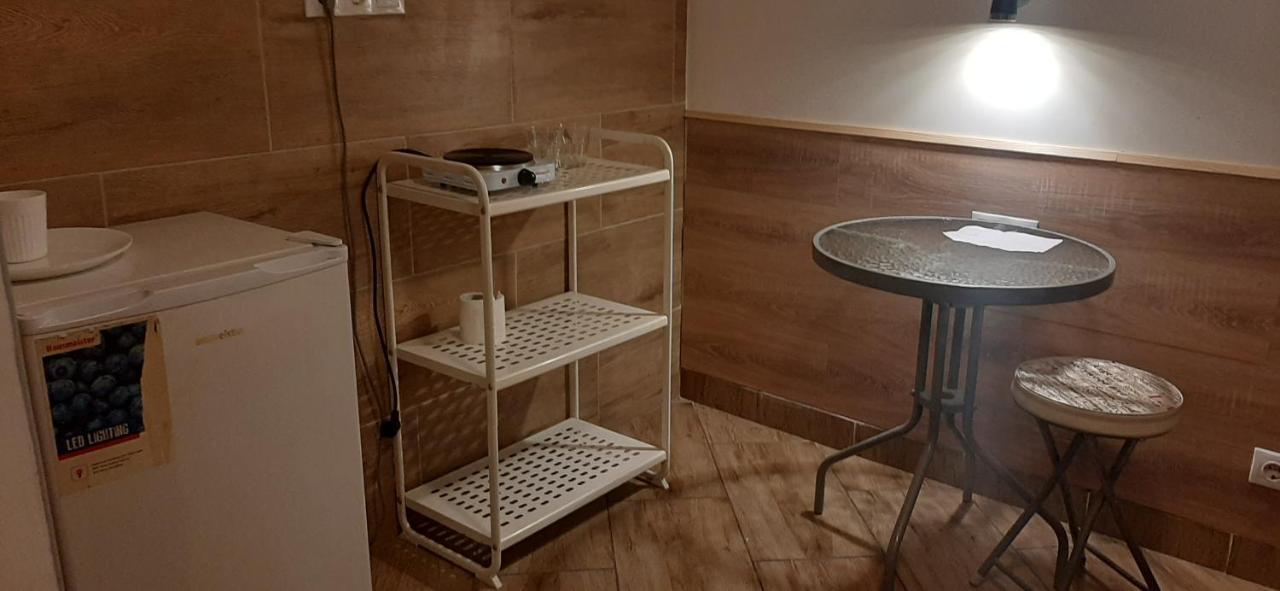 Apartman Vorosmarty Appartement Boedapest Buitenkant foto