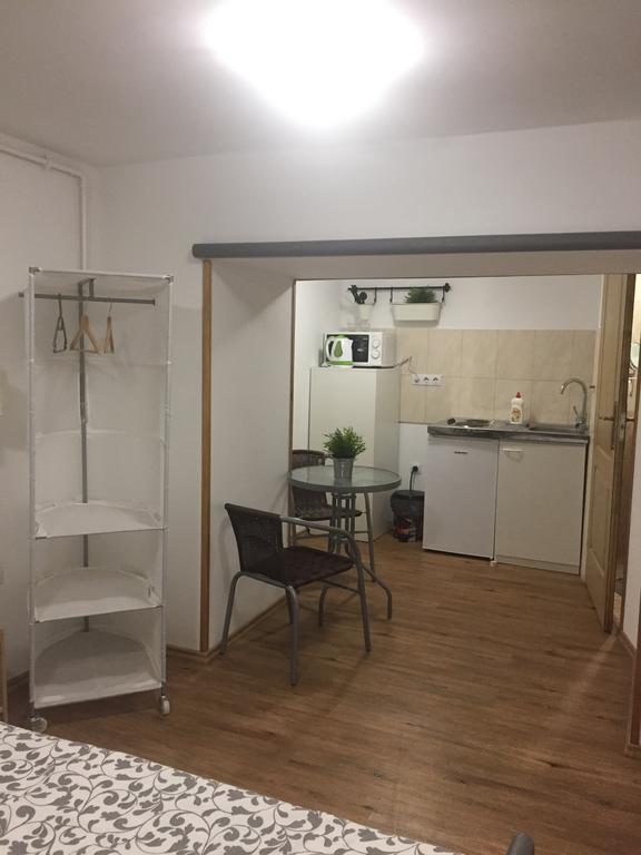 Apartman Vorosmarty Appartement Boedapest Buitenkant foto